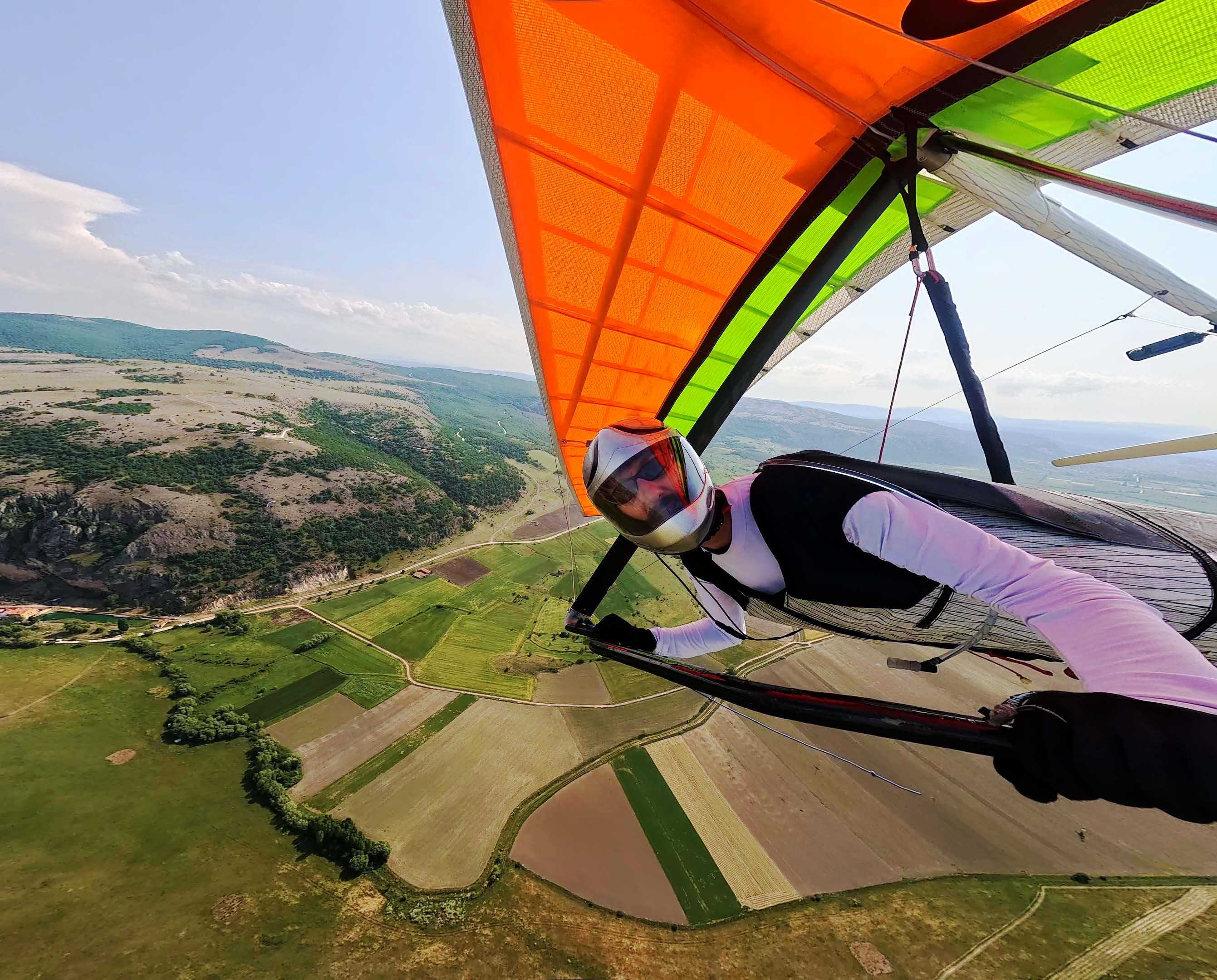 hang gliding flight